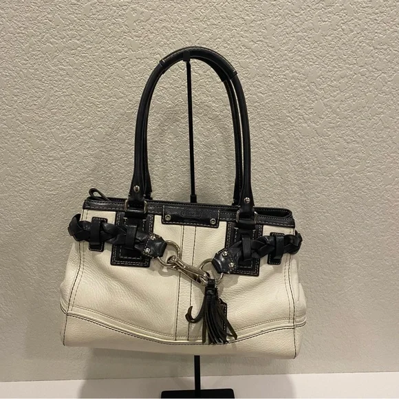 Coach Hampton Ivory Leather Satchel Shoulder Bag - Excellent Condition - Picture 9 of 11